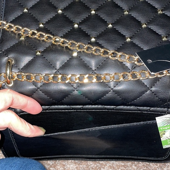 🆕NWT Badgley Mischka crossbody with square studs - Picture 7 of 8